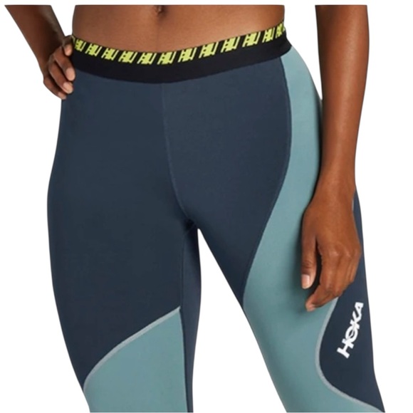 HOKA One One Performance Hubana Tights in Outer Space Size XS -- AWESOMENESS!!! - Picture 2 of 6